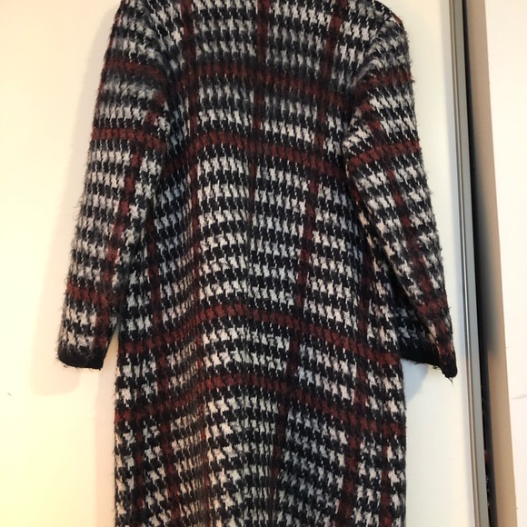 CLEO | Houndstooth Open Coatigan Sweater - Picture 3 of 16